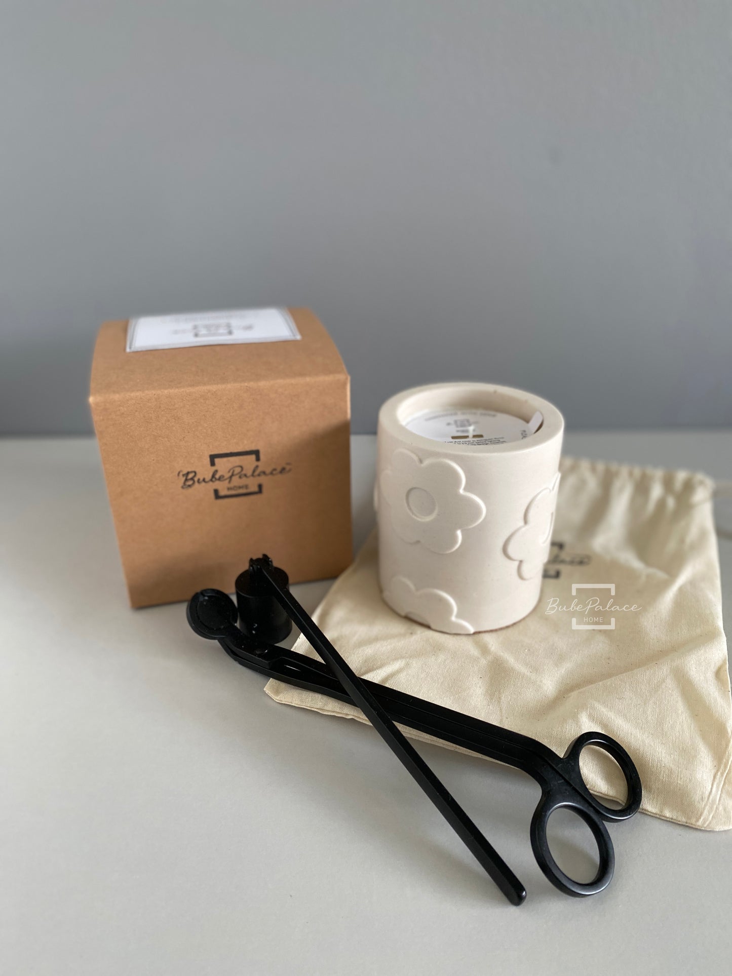 Handmade Daisy Container Scented Candle