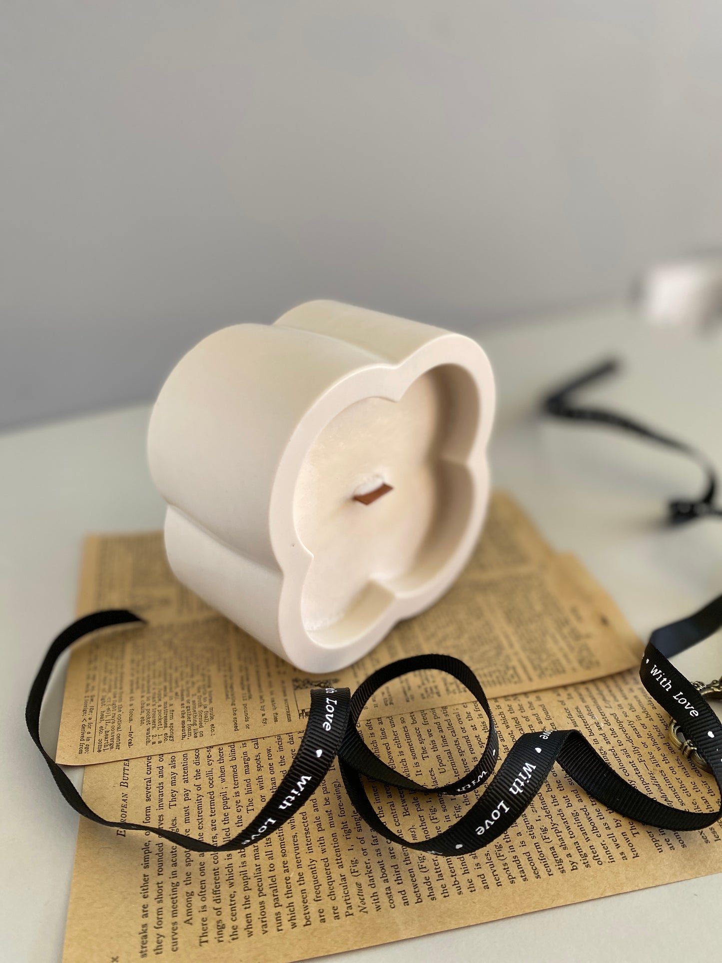Handcrafted Four-leaf clover container scented candles