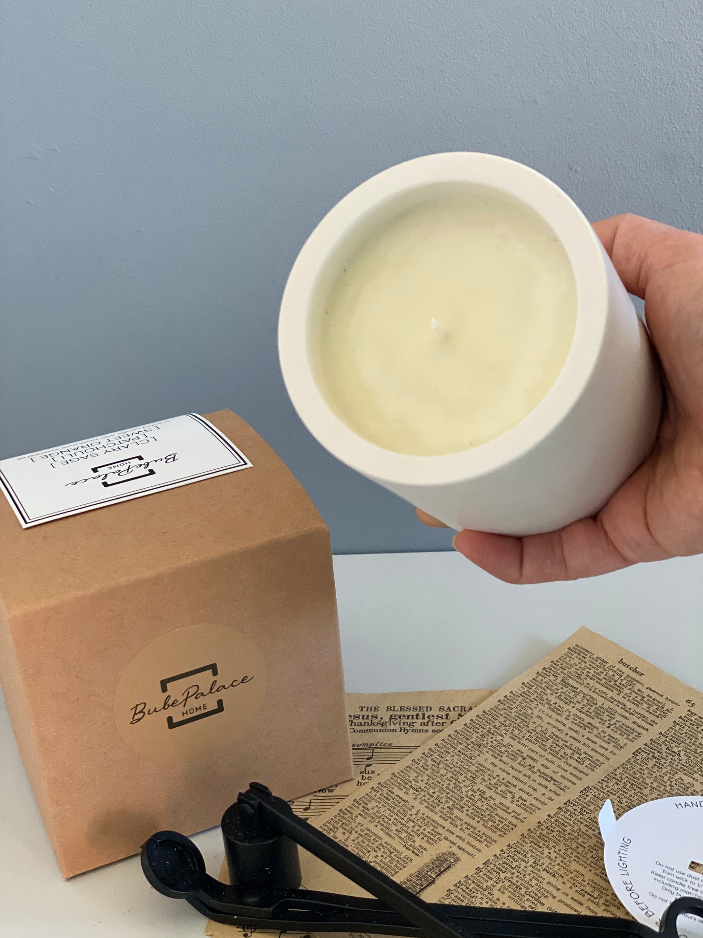 Simple Round Scented Container Candle