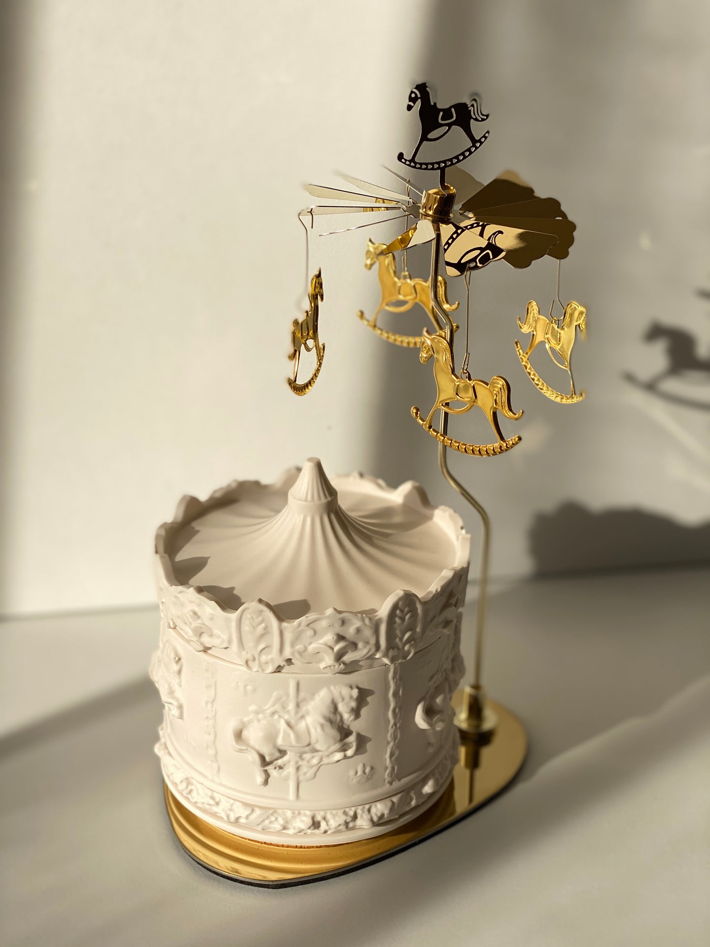 Handmade Carousel Soy Wax Candle with Carousel Spinners Gift Set