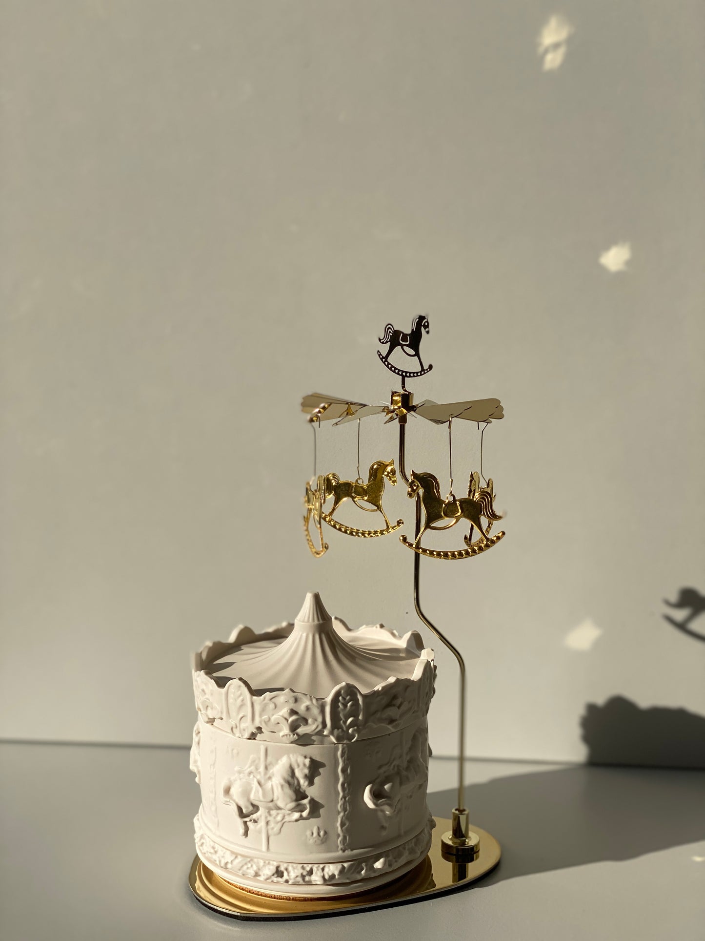 Handmade Carousel Soy Wax Candle with Carousel Spinners Gift Set