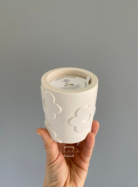 Handmade Daisy Container Scented Candle