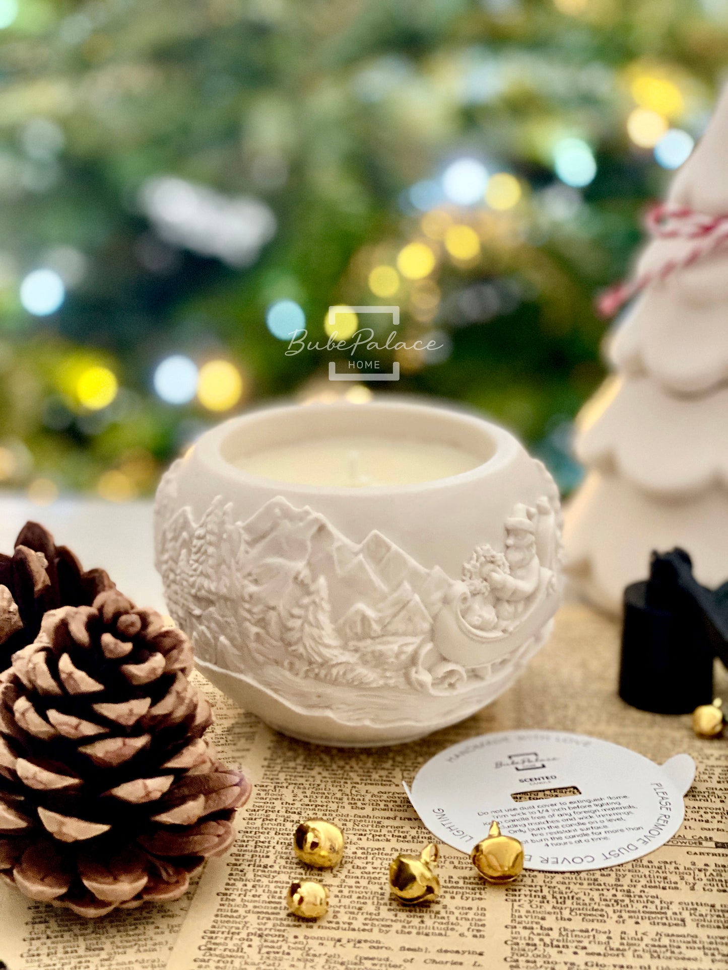 Christmas Embossed Santa & Landscape Container Scented Candle