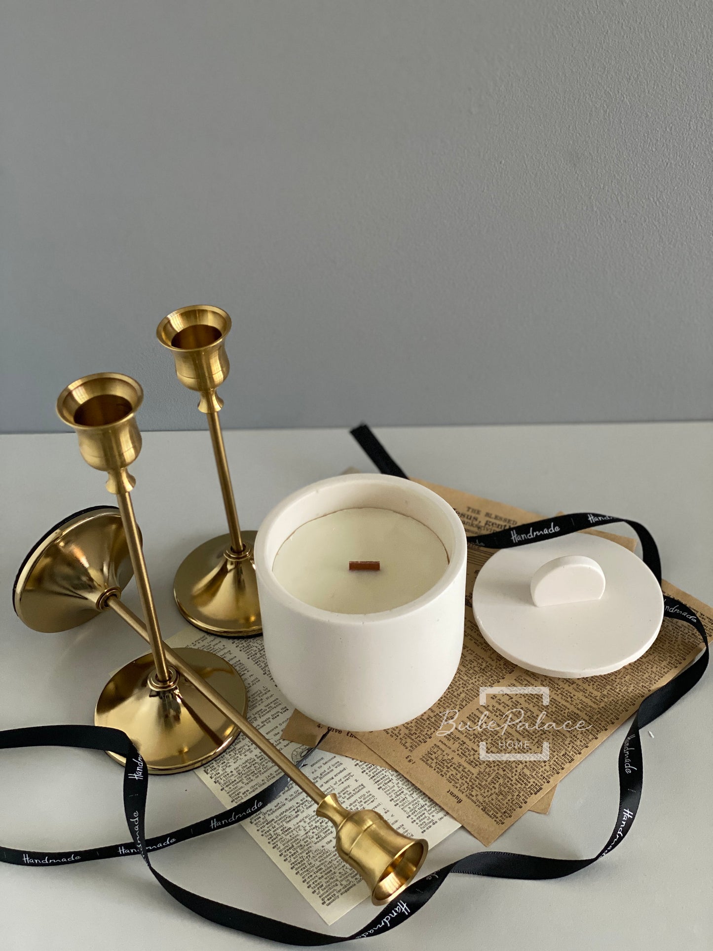 Simple style candle jar & raised lids with refill