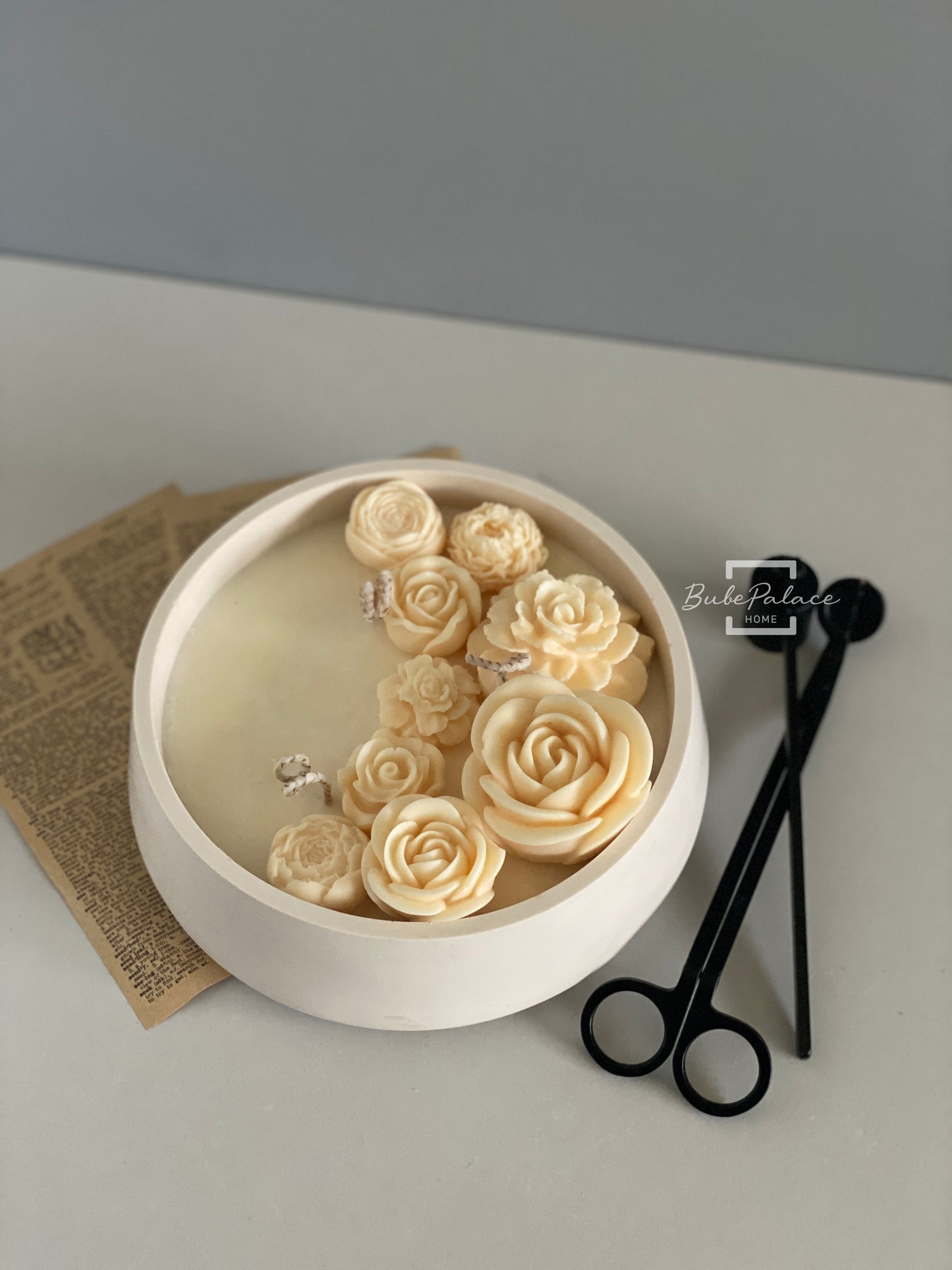 Handcrafted Large 3-Wick Round Botanical Soy Wax Candle