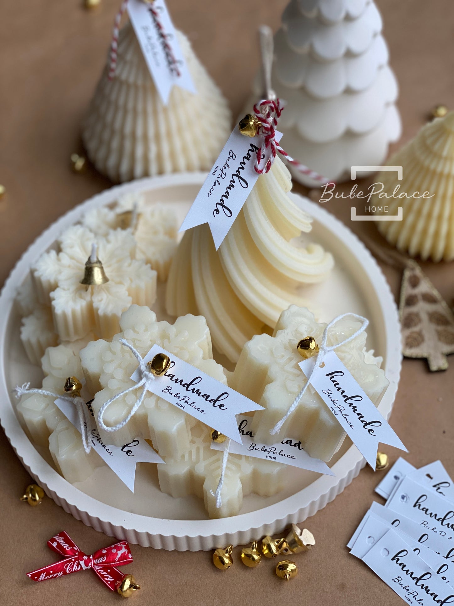 Snowflakes Scented Pillar Candle