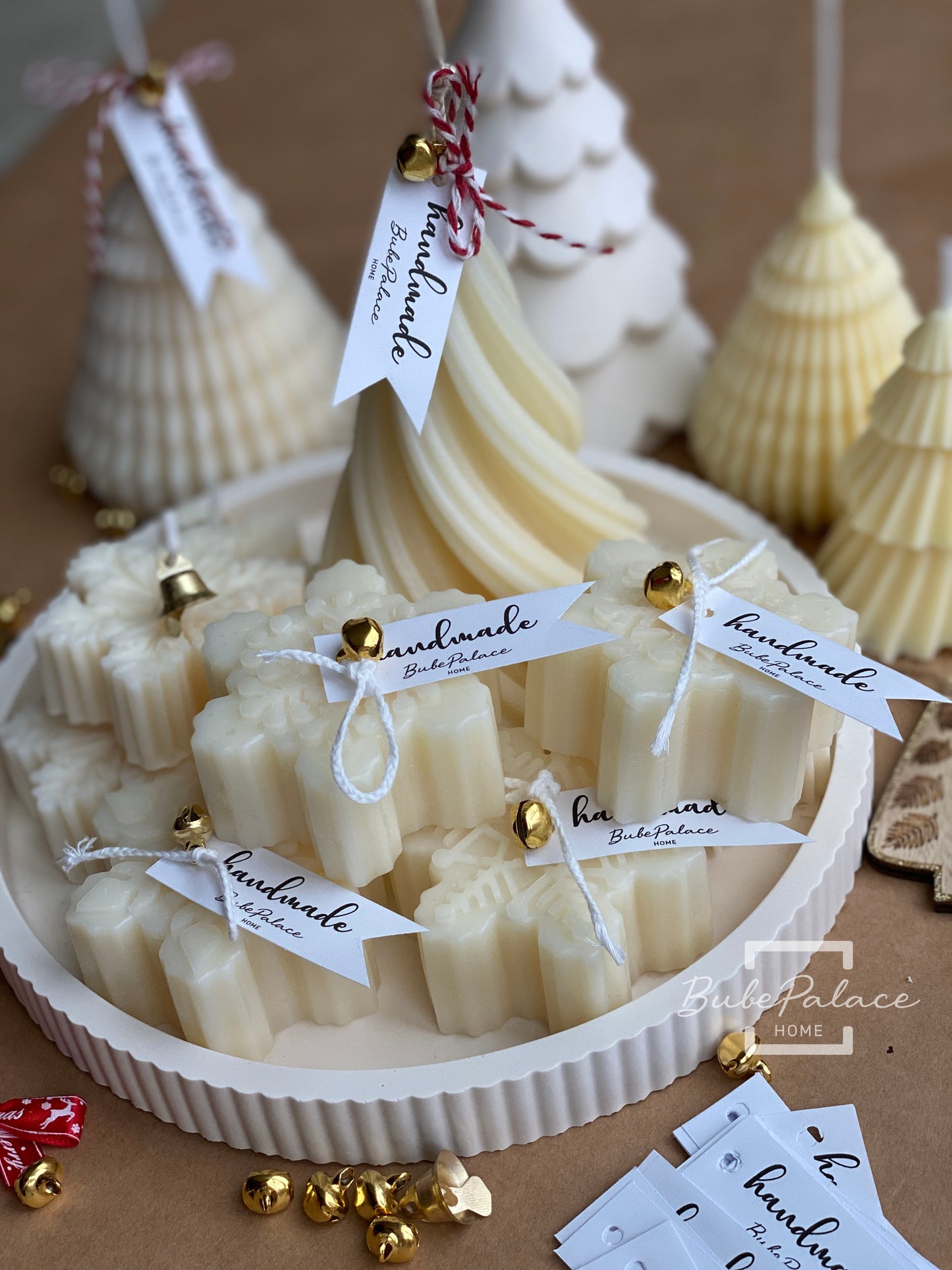 Snowflakes Scented Pillar Candle