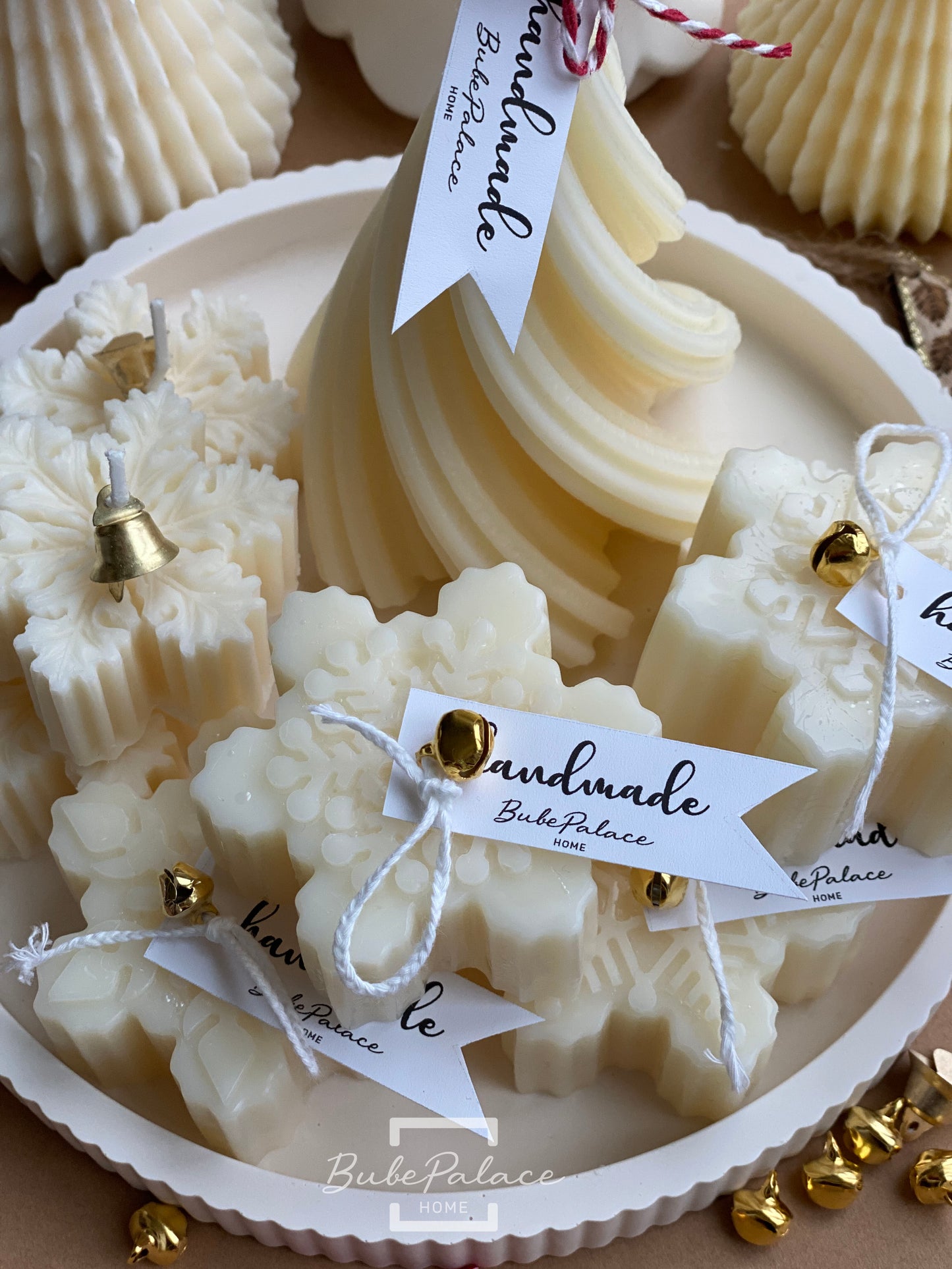 Snowflakes Scented Pillar Candle